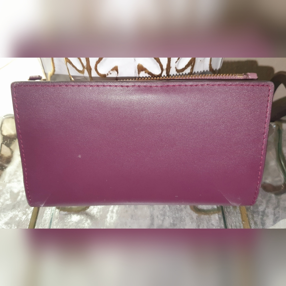 Kate Spade Wallet - Picture 5 of 8